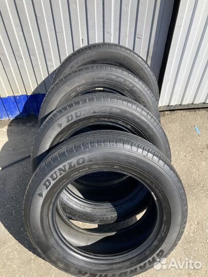 Dunlop Grandtrek ST30 225/65 R17