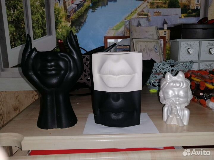 Кашпо горшок для цветов