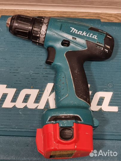 Шуруповерт makita