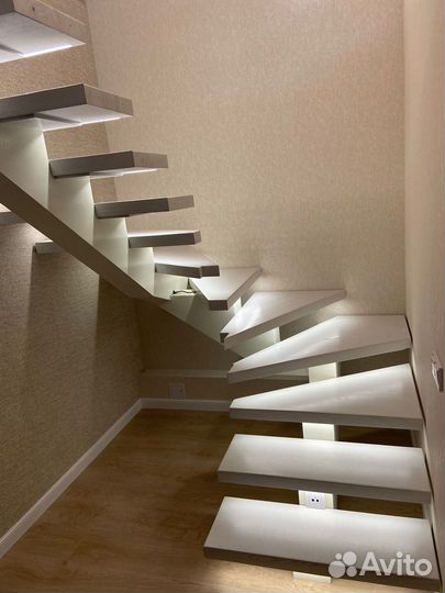 Подсветка лестницы. Контроллер управления