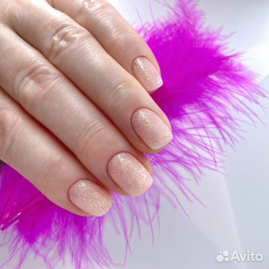 Маникюр с покрытием гель-лак