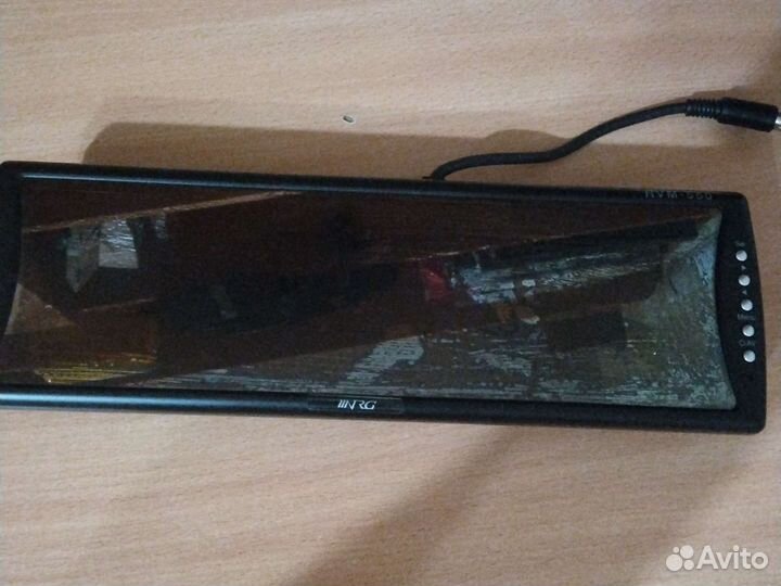 Зеркало заднего вида