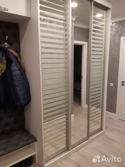 Шкаф распашной