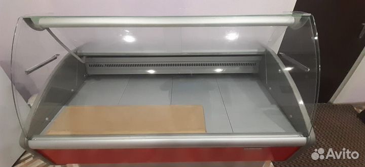 Холодильная витрина Полюс