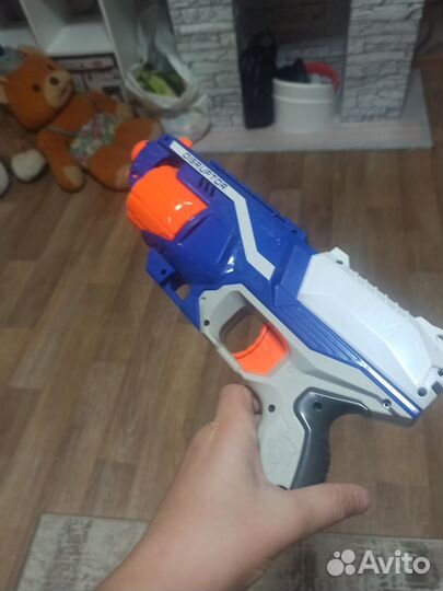 Игрушечный пистолет Nerf