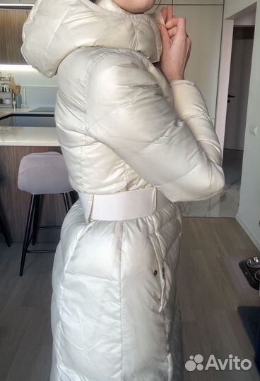 Пуховик женский benetton