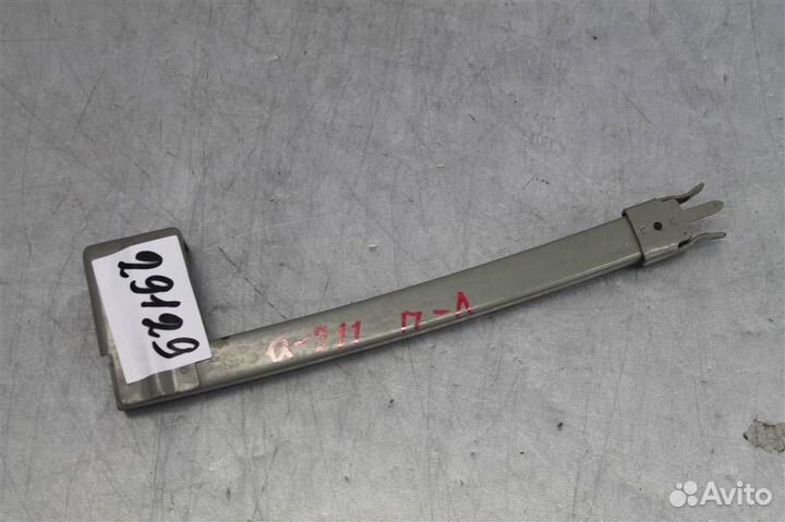 Направляющая стекла двери передней левой Nissan Q