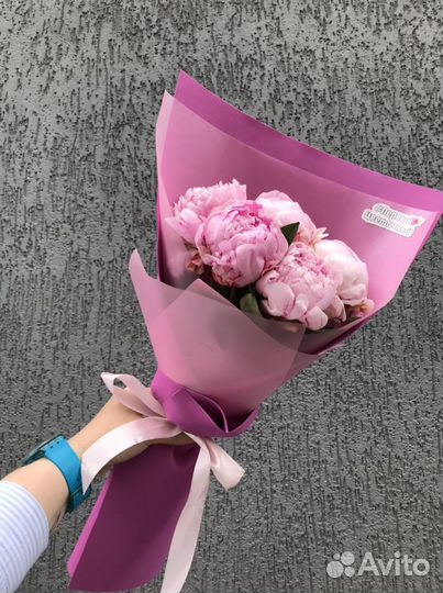 Пионы букет цветов. Цветы. Доставка