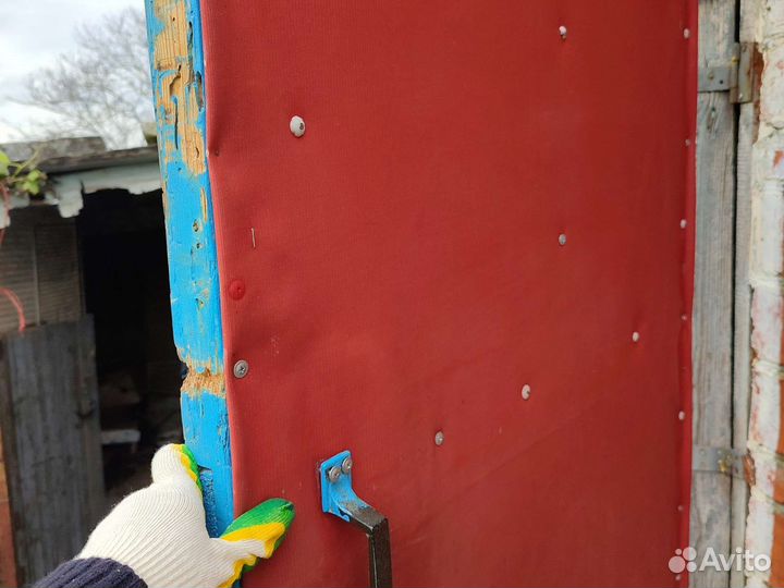 Дверь входная деревянная бу