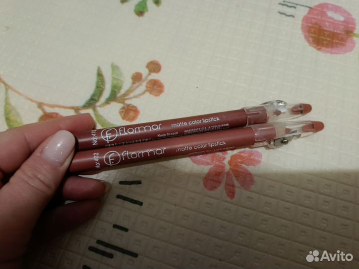 Карандаш для губ