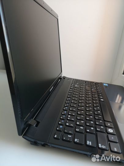 Ноутбуки Samsung np300e5a
