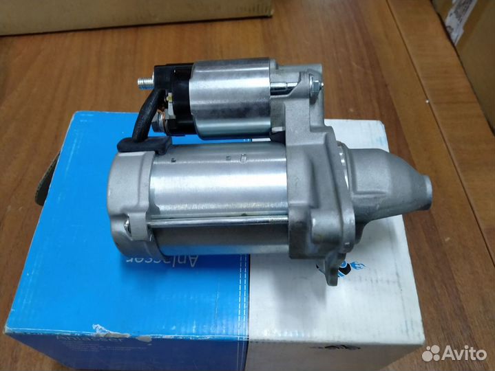 Стартер toyota yaris / vitz