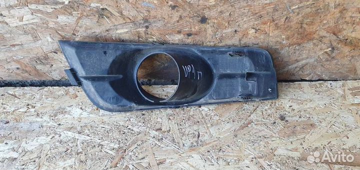 Решетка в бампер правая Chevrolet Cruze 2009-2016