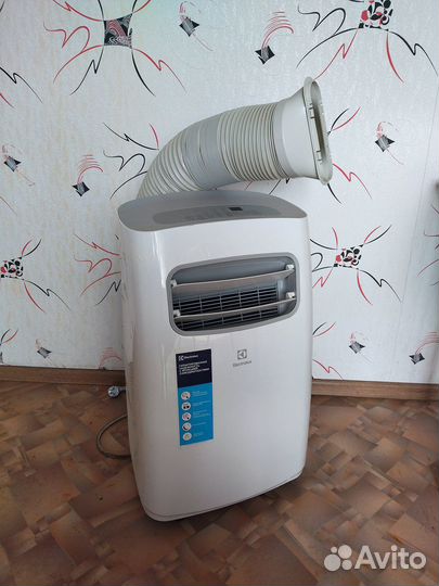 Мобильный кондиционер Electrolux eacm-9
