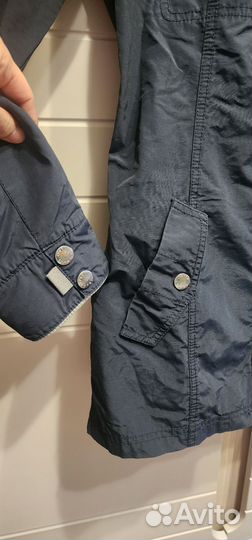 Ветровка женская