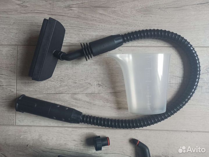 Пароочиститель bort BDR 1500 RR