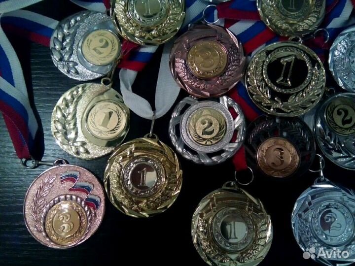 Медали