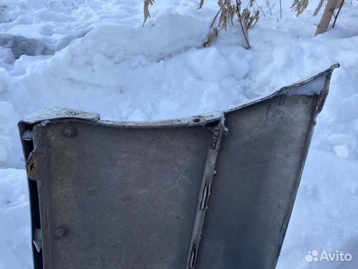 Бампер caldina