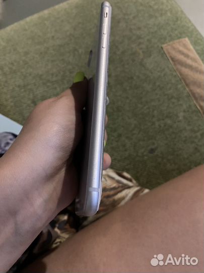 Телефон iPhone 8 plus