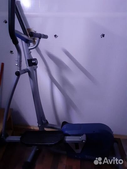 Эллиптический тренажер torneo