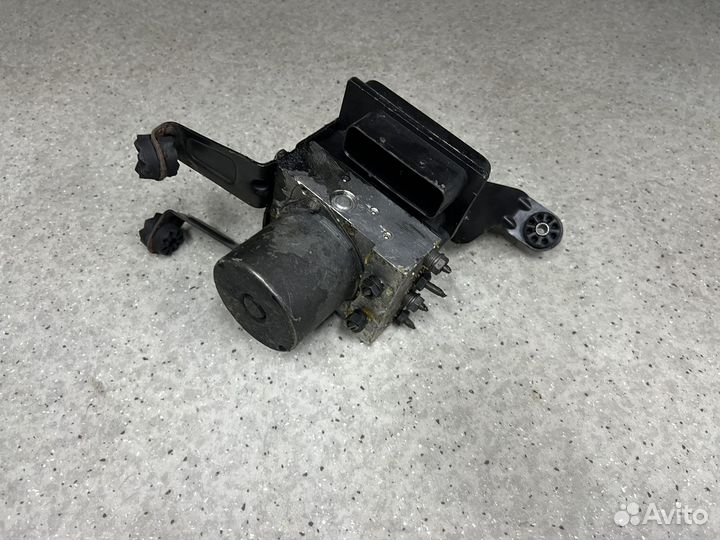 Блок ABS BMW E60 E61 E63 E64