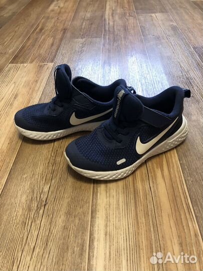 Кроссовки nike