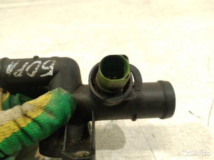 Трубка охлаждающий жидкости Volkswagen Bora 1