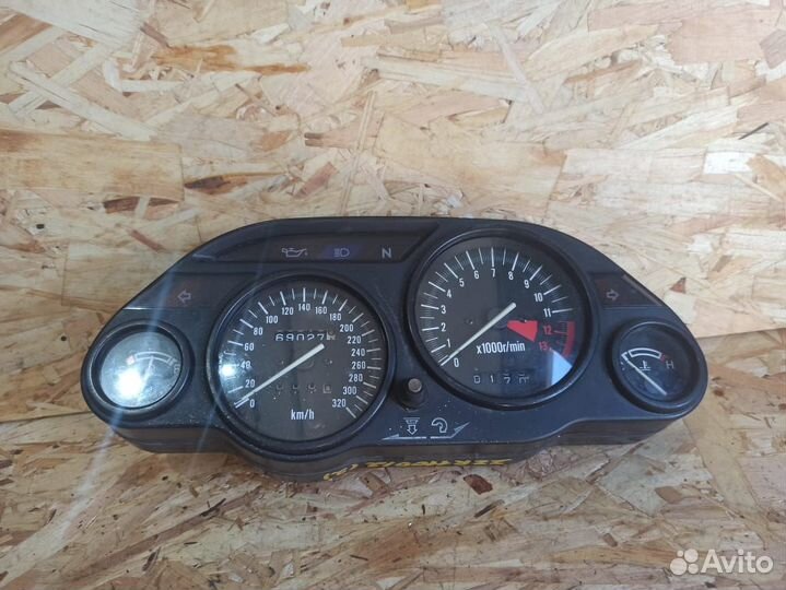 Zzr1100-2 zzr1100 93-01 приборка приборная панель