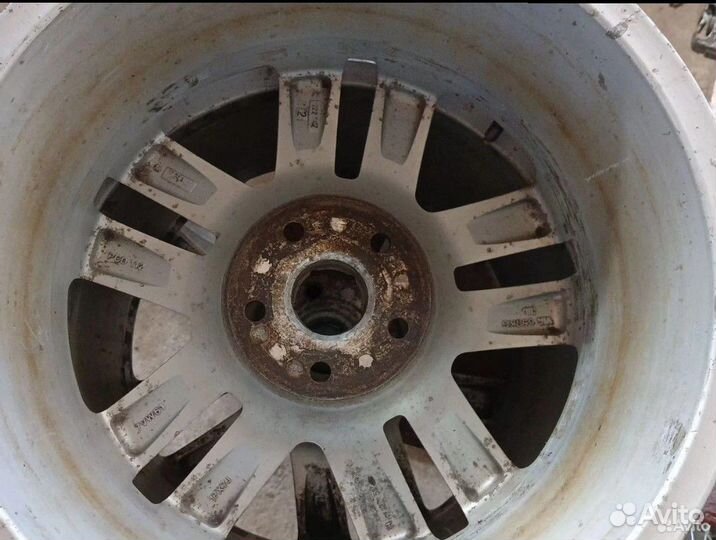 Диски литые R17