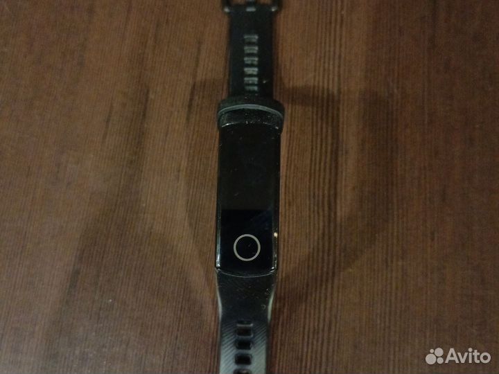 Смарт часы honor