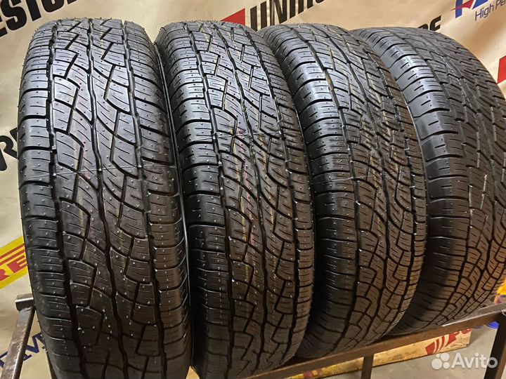 Bridgestone Dueler H/T 687 225/70 R16