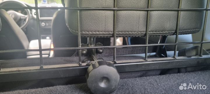 Решетка для перевозки собак