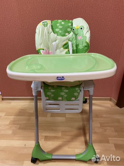 Стол-стульчик для кормления Chicco