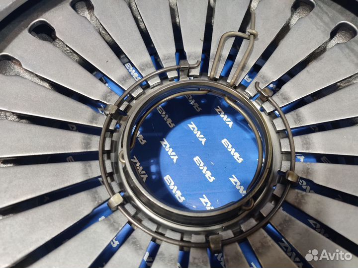 Диск нажимной с кожухом в сборе ямз 536