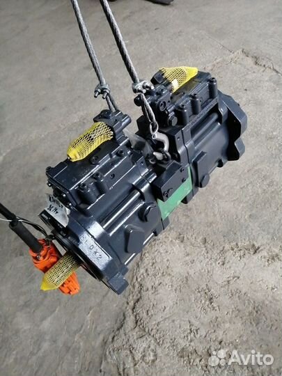 Основнои гидронасос Volvo EC220D VOE14603650