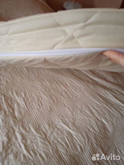 Матрас овальный в детскую кроватку