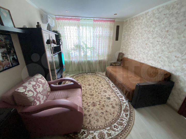 3-к. квартира, 54 м², 3/5 эт.