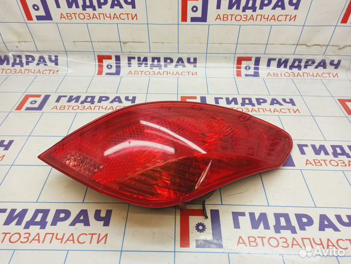 Фонарь задний правый Peugeot 308 (T7) 6351CV