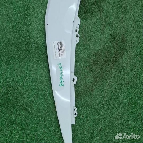 Накладка решетки радиатора Тойота Камри 70 (2020-Н.В.)