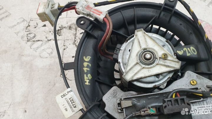 Мотор печки рестайл на Mercedes-Benz W210