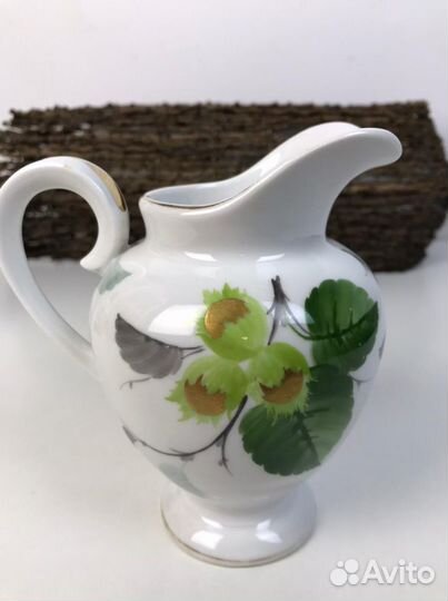 Молочник Золотой Орех. лфз. Художник Лебединская