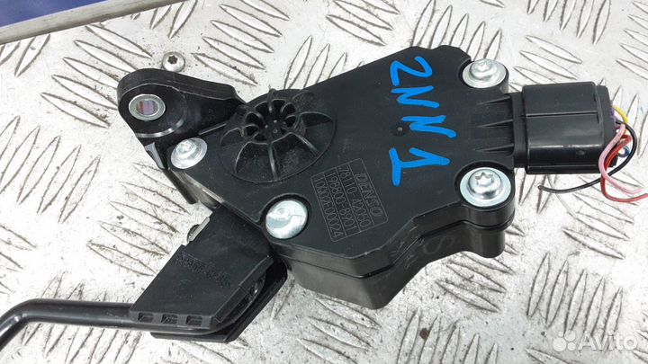 Педаль Toyota RAV4 3 (XA30) 2-й рест. 2013