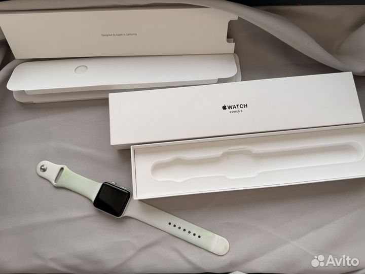 Apple watch 3 42mm часы