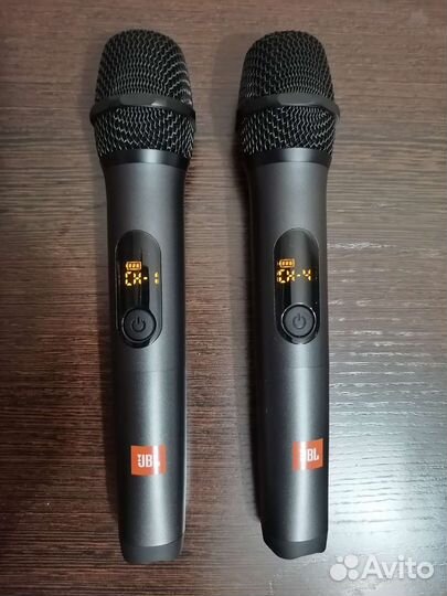 Аренда беспроводных микрофонов JBL wireless set