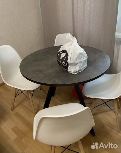 Стол круглый 90 см новый