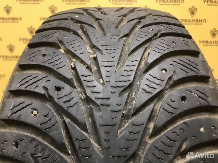 Yokohama Ice Guard IG35 215/50 R17 95T