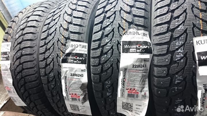 Kumho WinterCraft Ice Wi32 205/55 R17 95T