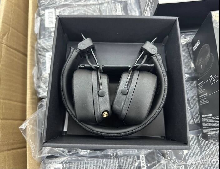 Беспроводные наушники