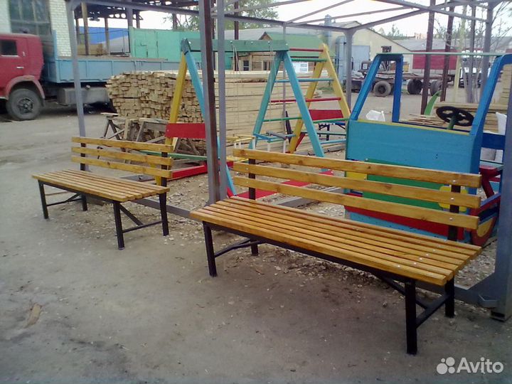 Скамейки, лавочки