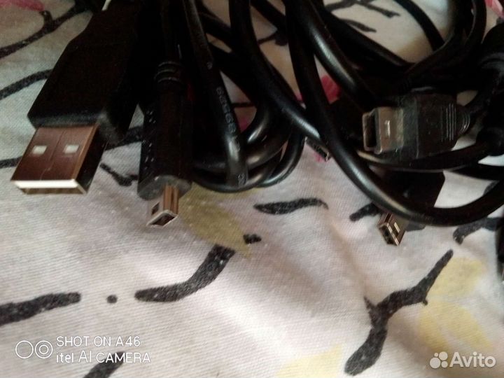 Кабели USB-mini-USB в хорошем состоянии